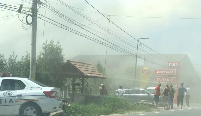 Nu se ştie cauza de la care a pornit incendiu