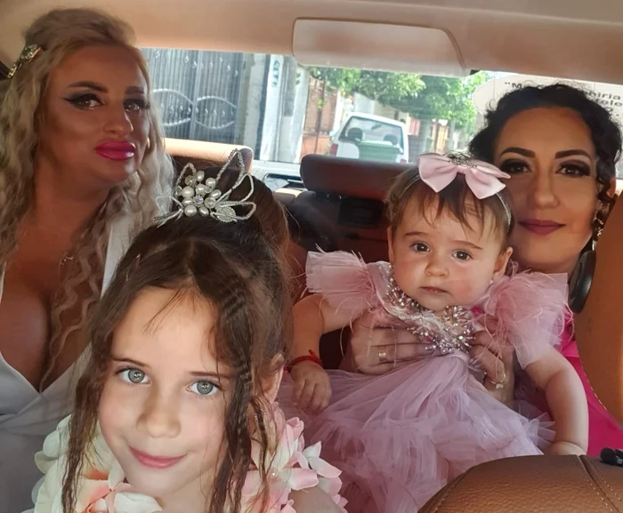 Sânziana Buruiană și cele două fiice, în drum spre bisericăfoto: arhivă personală