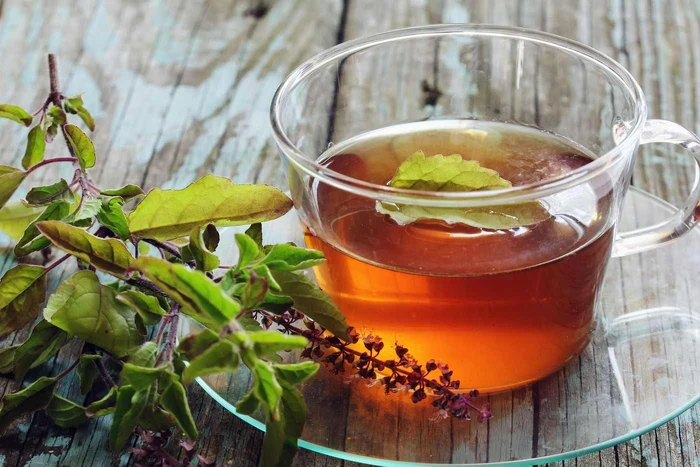 Ceaiul tulsi este popular în medicina indiană