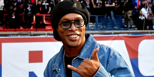 ronaldinho facebook jpeg