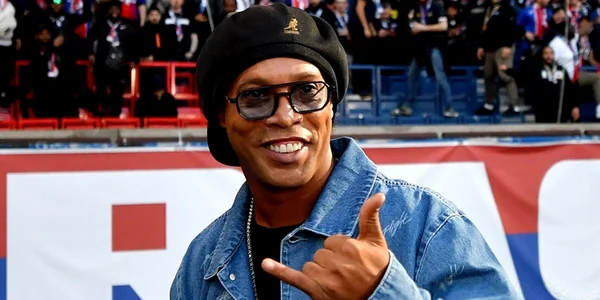 ronaldinho facebook jpeg