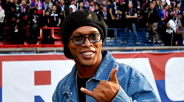 Ronaldinho, unul dintre cei mai iubiți jucători de fotbal. Foto Facebook