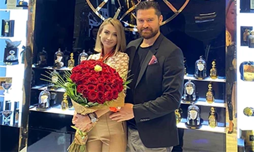 Până la sfârşitul anului, Denisa şi iubitul ei Mircea Brânzei vor deschide peste 25 de magazine jpeg