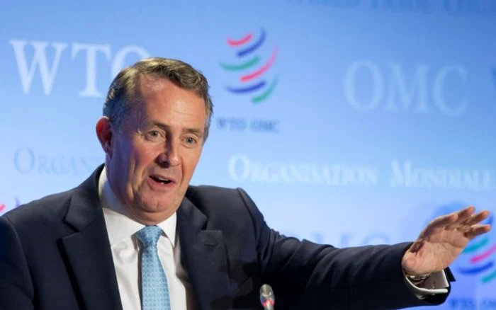 Hackerii ruşi i-au spart emailul fostuli ministru al Comerţului, Liam Fox