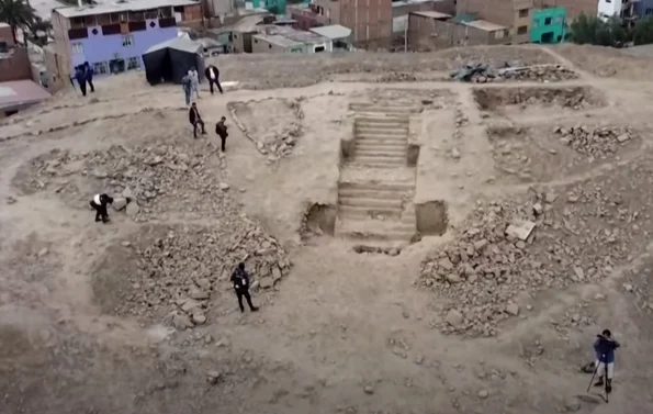 Mumiile unor copii, o vechime de peste 1.000 de ani, descoperite în Peru (foto: Captură video Youtube / Global News)