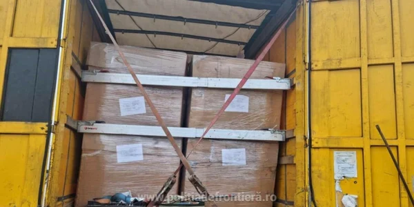 Peste 33 de tone deşeuri din Grecia oprite la P.T.F. Giurgiu foto politia de frontiera