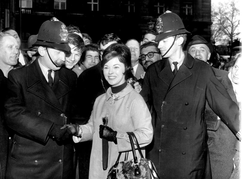 1 profimedia 0210158564 jpg jpeg