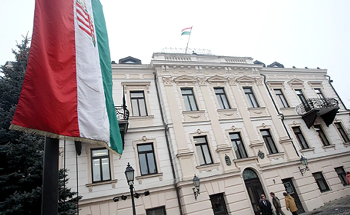 Steagul naţional al Ungariei a fost arborat şi la Timişoara