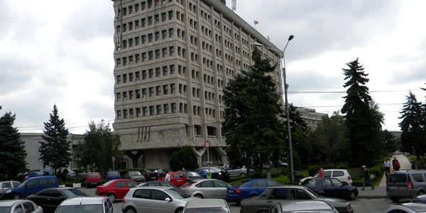Sediul BEJ Prahova este în Palatul Administrativ
