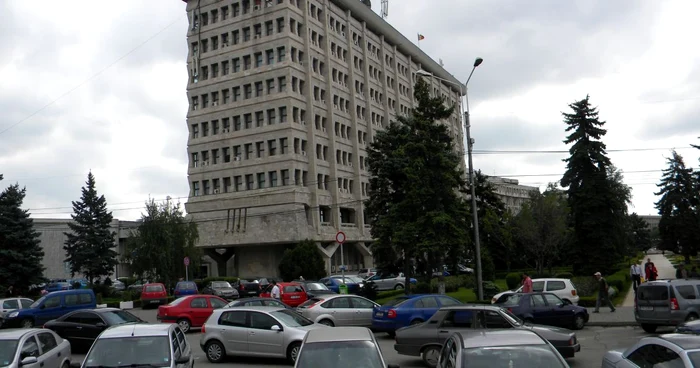 Sediul BEJ Prahova este în Palatul Administrativ