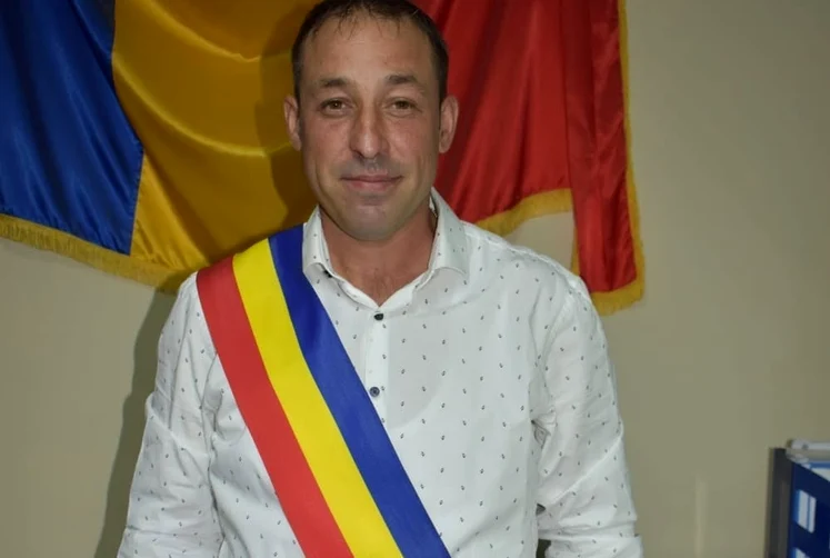 Primarul care și-a deschis proces împotriva propriei instituții/ sursa Facebook