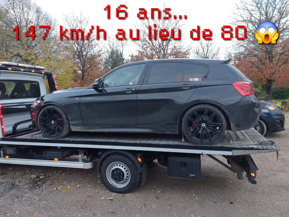 BMW-ul la volanul căruia se afla adolescentul a fost ridicat/FOTO: Gendarmerie des Vosges