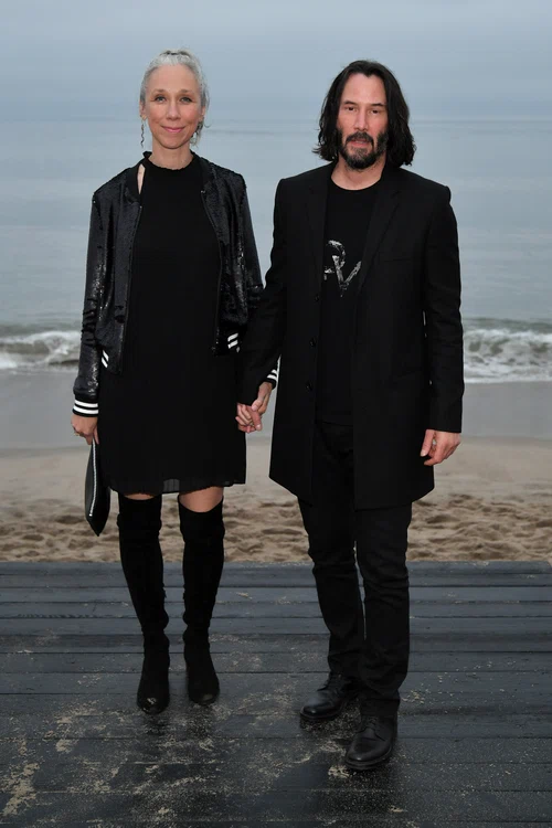 Pe Keanu si Alexandra ii leaga 10 ani de prietenie