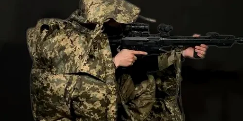 pelerina invizibila soldati Ucraina FOTO cnn com webp