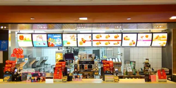 McDonald's FOTO 123 RF