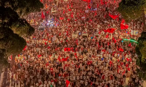 manifestări albania jpg