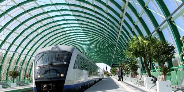 Tren Gara de Nord și Aeroportul Otopeni, FB Buchares Airports jpg
