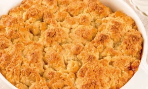 crumble cu piersici jpg