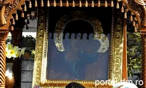 izvoare vindecatoare maica domnuluiimages jpeg