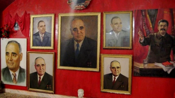 Pe când un muzeu al comunismului în România? jpeg