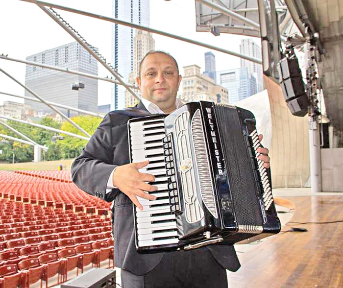 Păun Sile se ceartă  cu Clejanii  de peste trei ani