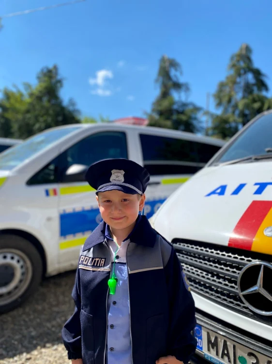 Darius şi-a dorit să devină poliţist FOTO Poliţia Neamţ