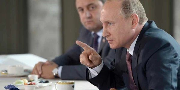 Vladimir Putin în vizită în Crimeea FOTO AP