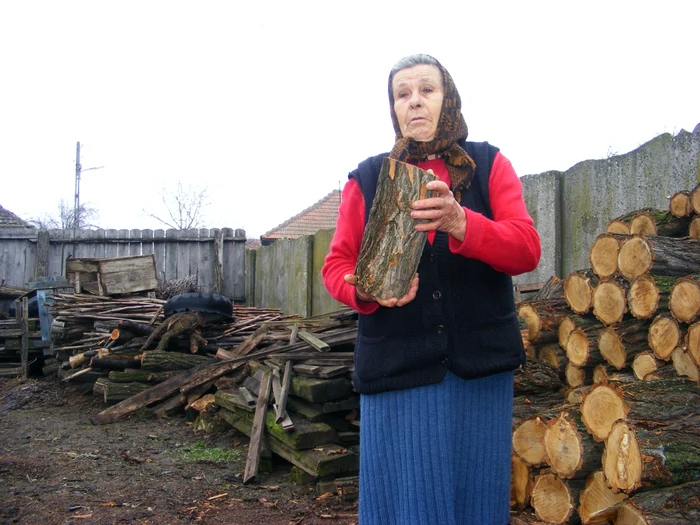 Lucreţia Simionescu, bătrâna condamnată penal FOTO Corina Macavei