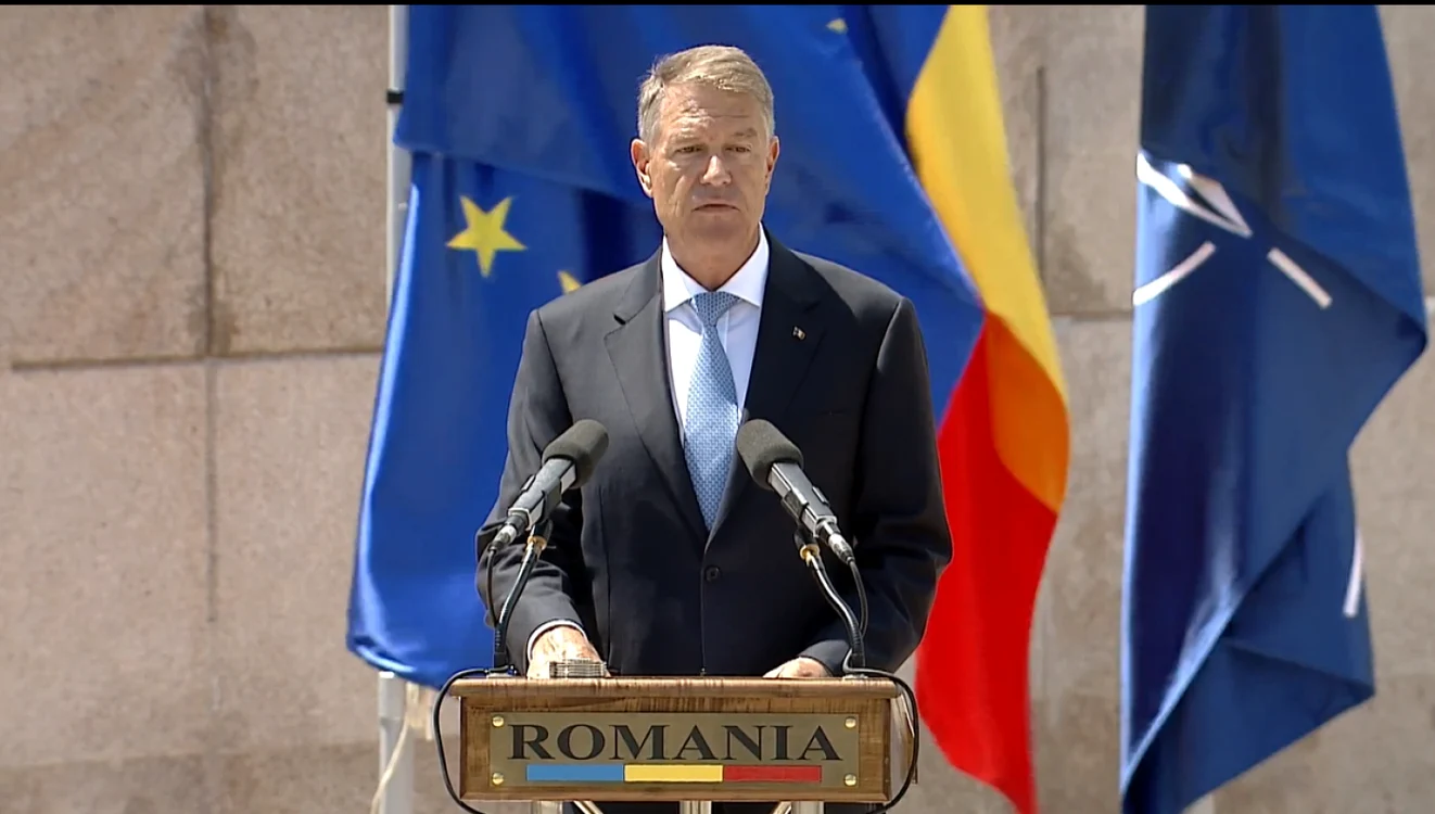 Premierul Florin Cîţu spunea că se discută despre posibilitatea testării periodice sau a vaccinării obligatorii pentru anumite categorii, dar că nu a fost luată încă o decizie.