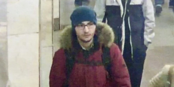 al doilea suspect