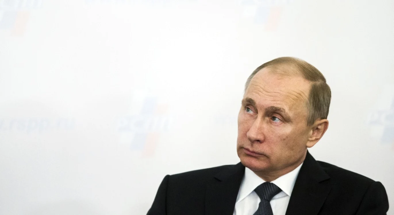Preşedintele Rusiei, Vladimir Putin, a căpătat notorietate internaţională şi adulare în ţara sa „mulţumită“ presupusului suport acordat rebelilor ucraineni, dar şi anexării peninsulei Crimeea, care a avut loc anul trecut FOTO AP