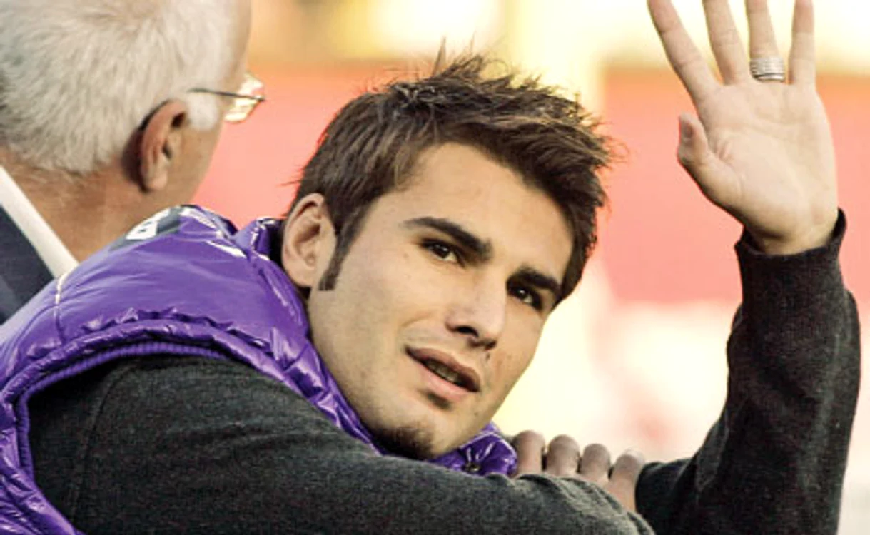 
    Adrian Mutu  
