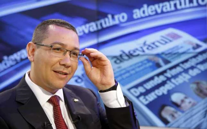 Premierul Ponta a afirmat, vineri, că este obligat să facă tot ce îi stă în puteri pentru ca jurnaliştii Antena 3/Antena 1 şi toţi jurnaliştii din România să îşi poată desfăşura activitatea FOTO Eduard Enea