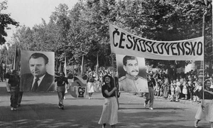 Declinul comuniștilor de succes jpeg