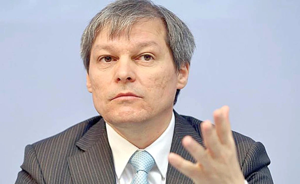 
    Premierul  Dacian Cioloș  a sesizat Curtea  Constituțională   
