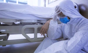 medic spital shutterstock 1751590085 jpeg