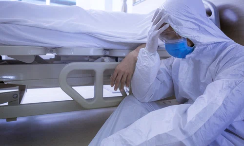 medic spital shutterstock 1751590085 jpeg