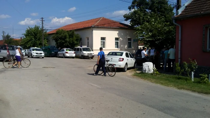 Forţele de ordine îl caută pe bucătarul criminal de la Făget FOTO Ş.Both