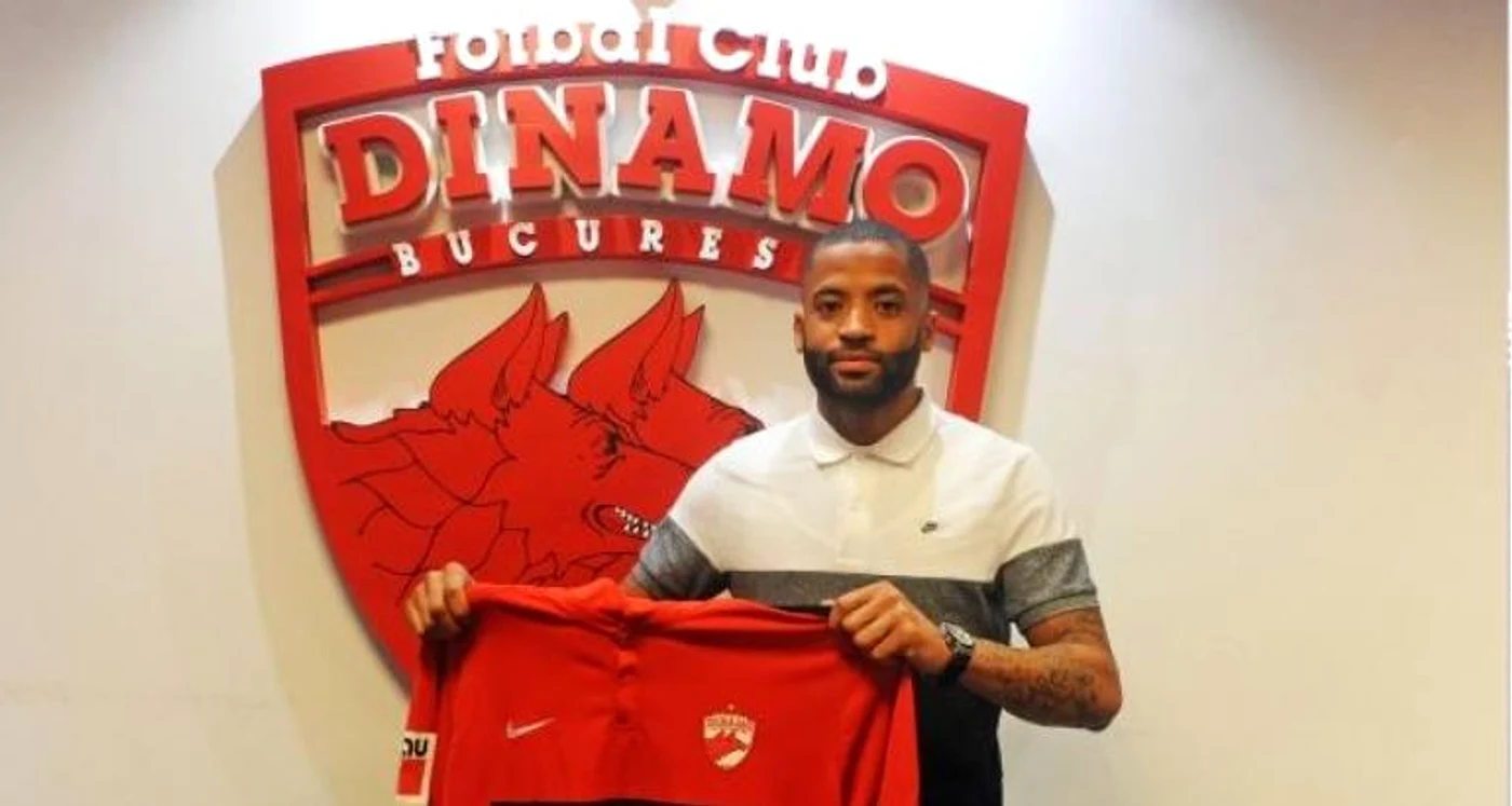 Romario Kortzorg, cu tricoul lui Dinamo