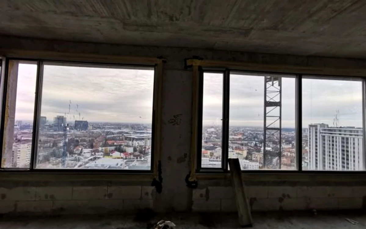Panorama Timişoarei din locuinţa aflată la etajul 20  FOTO Ş.Both