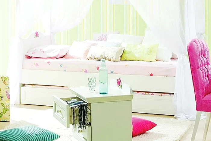 Păstrează ordinea în sertare cu două separatoare, care sunt extensibile şi se adaptează oricăror dimensiuni, 59,9 lei, pe decorix.ro