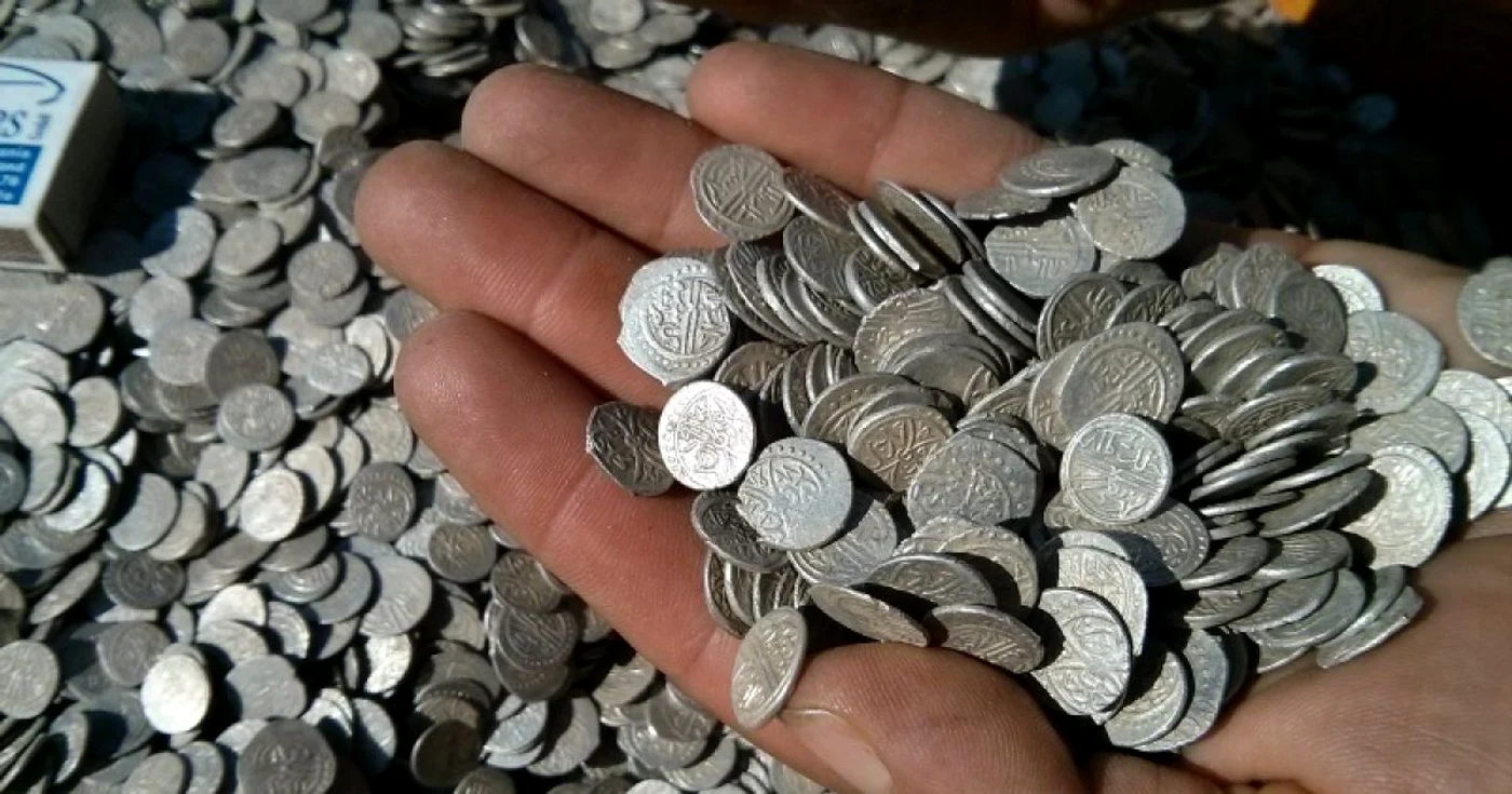Căutători de podoabe au existat şi acum 150 de ani