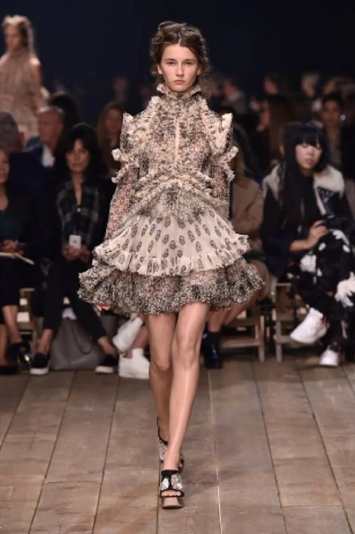 Alexander McQueen 2016 jpeg