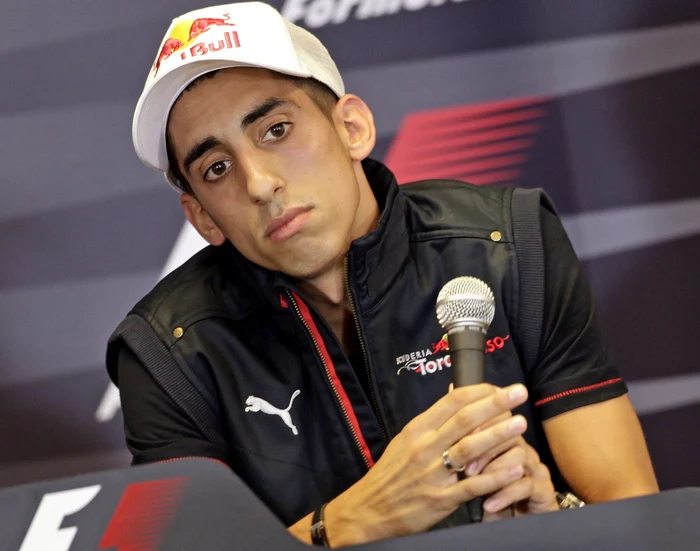
    Sebastian Buemi continuă în Marele Circ alături de Toro Rosso  