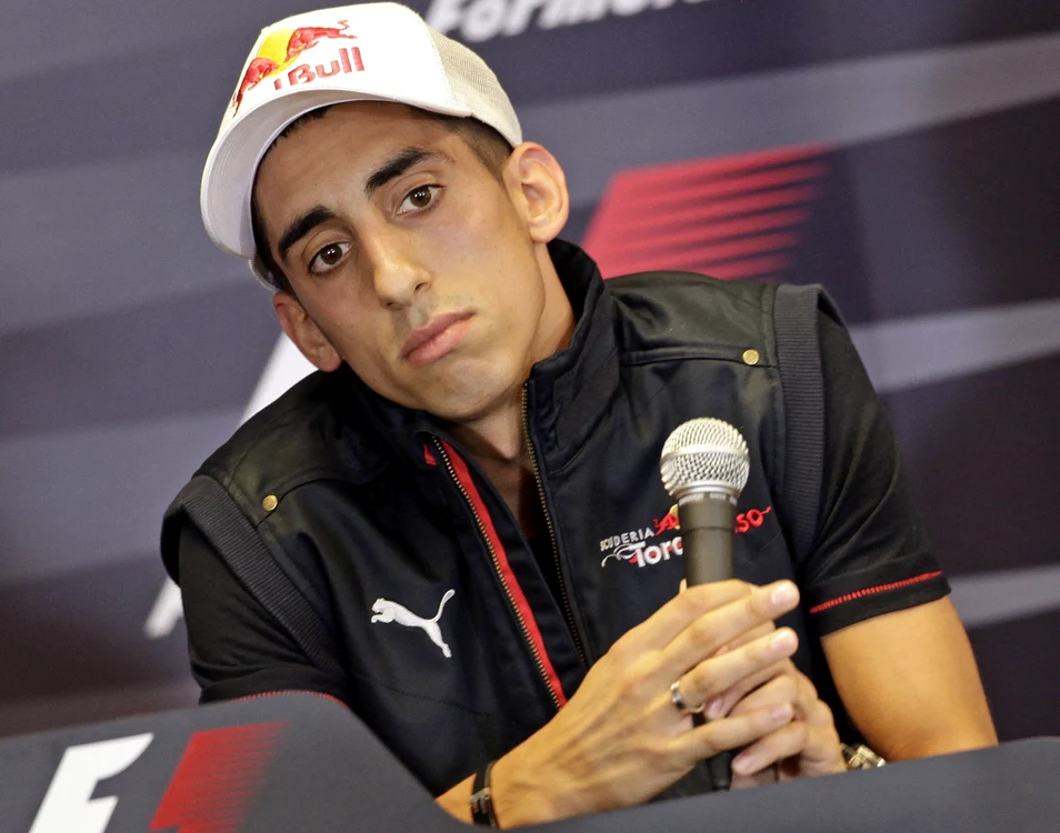 
    Sebastian Buemi continuă în Marele Circ alături de Toro Rosso  