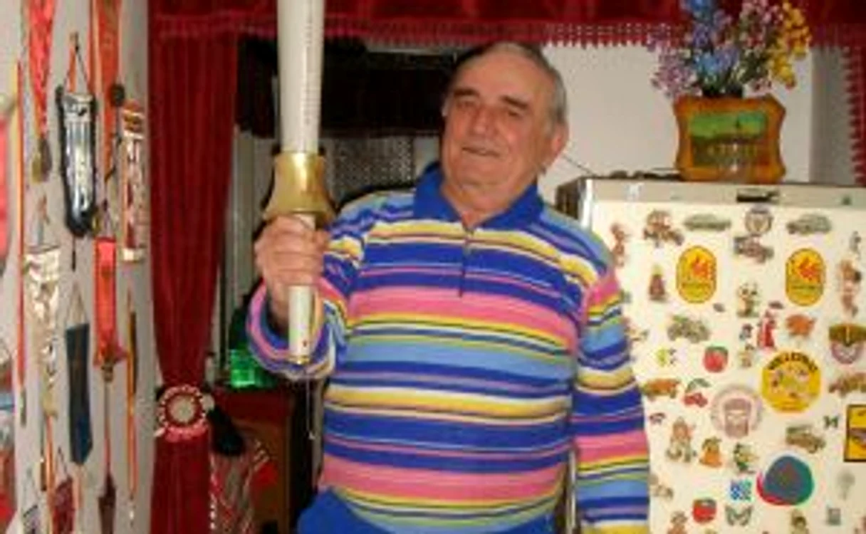 Dumitru Teodorescu păstrează acasă simbolul olimpic din 1980