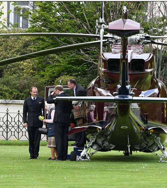 regina elisabeta png