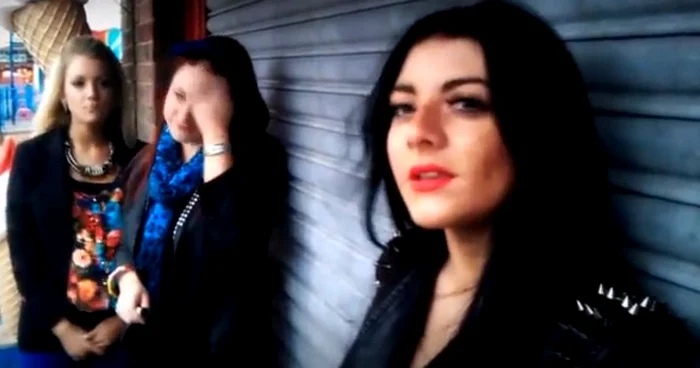 Paige Flaherty în videoclipul trupei KISSABEAT pentru melodia „Domino“ FOTO Captură Youtube