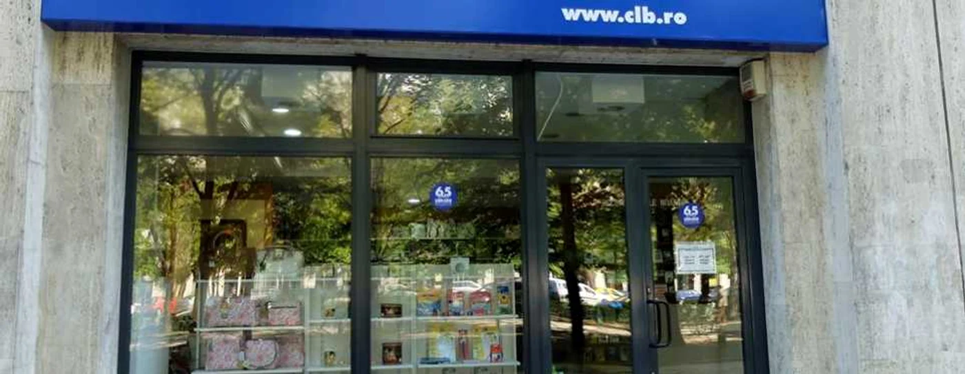 Librăriile CLB s-au deschis după discuţii cu angajaţii fiecărei unităţi                    FOTO: Facebook CLB