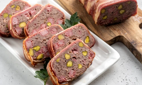 Terina cu carne de vita  Sursa foto shutterstock 1775015015 jpg